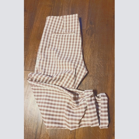 High Rise Pants - Picture 3 of 9